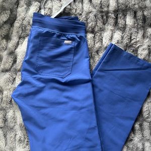 EUC FIGS Medium TALL Livingston in Denim